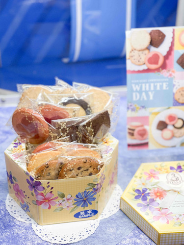 アントステラ　ホワイトデー画像