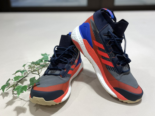 Adidasより軽量ハイキングシューズが入荷 ショップトピックス セブンパークアリオ柏