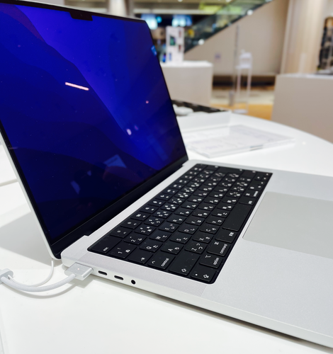 MacBookPro14インチ(シルバー)