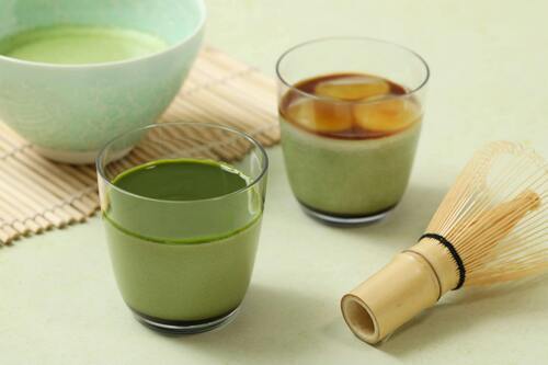 辻利抹茶プリンとプルプル抹茶プリン