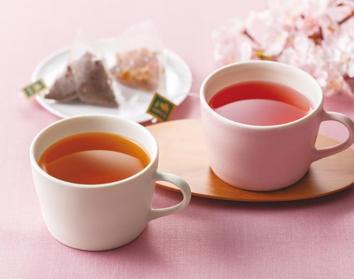 ノンカフェイン＆ローカフェインの「桜のお茶」