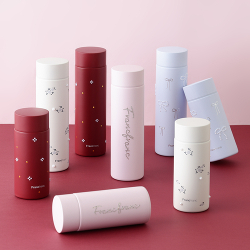 新作のボトルが登場💖🎀